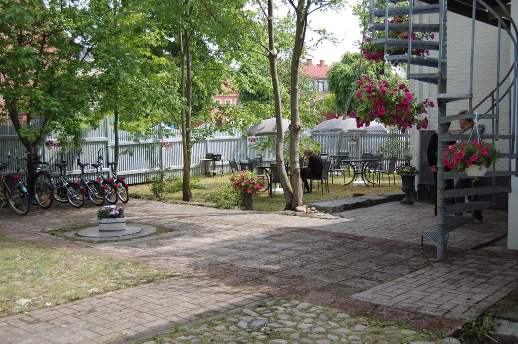 Vita Huset B&B Soelvesborg Exterior photo